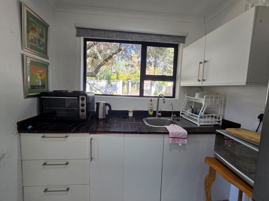 6 Bedroom Property for Sale in Waverley Free State